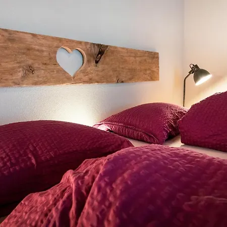 Hotel Kulinarik & Geniesser Strauss 3*