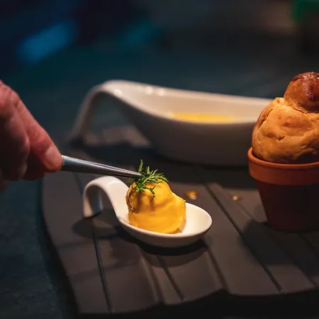 Hotel Kulinarik & Geniesser Strauss