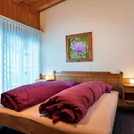 فندق Kulinarik & Geniesser Strauss 3*
