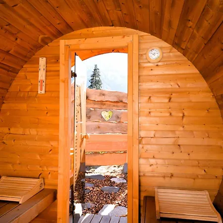 Hotel Kulinarik&geniesser Strauss 3*